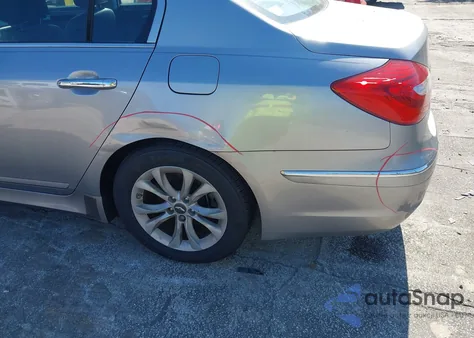 2013 Hyundai Genesis 3.8 from USA, damaged, VIN KMHGC4DD1DU247256